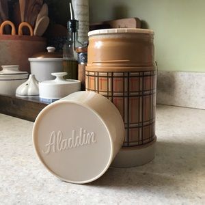 Vintage Aladdin Wide Mouth Pint Thermos